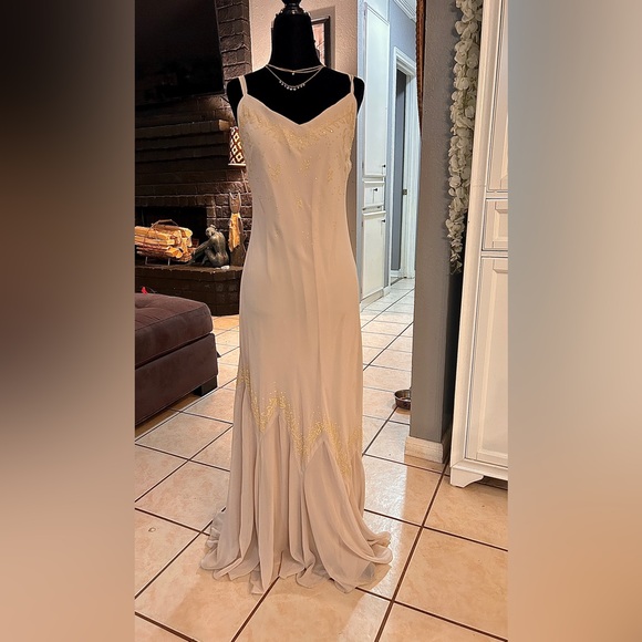 XLARGE Vintage Cream Formal Maxi Dress Gown Elegant Romantic Evening‎ Holiday - Picture 1 of 16